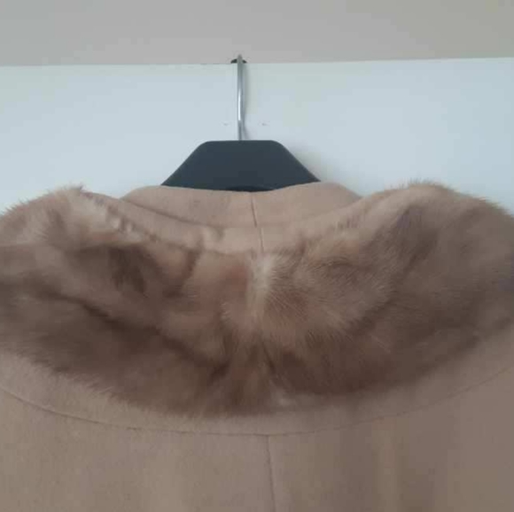 GORGEOUS 100% Pure Oriental Cashmere Coat - Picture 4 of 4